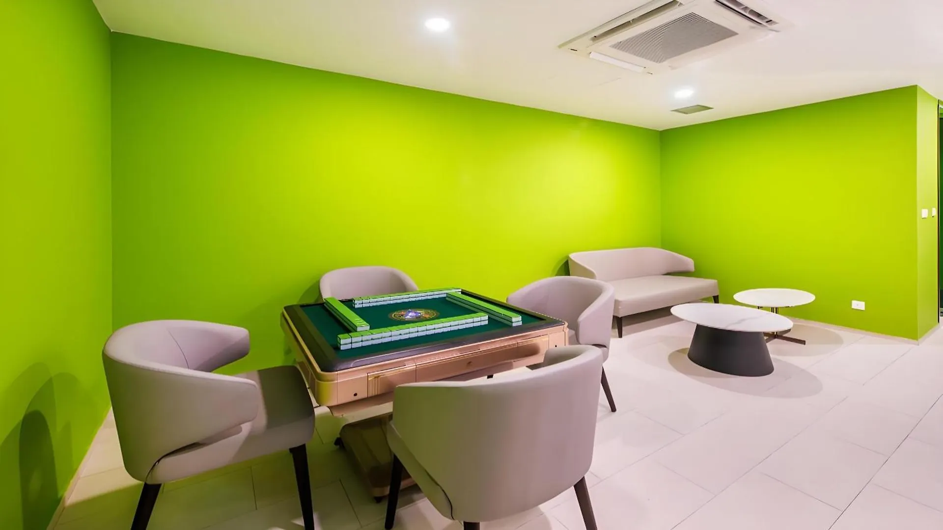 R&F Princess Cove Seine Region By Fuju With Seaview At Jb City Centre#Adjacent To Singapore#5 Mins Walk To Clq#Self Check-In#Free Parking Johor Bahru