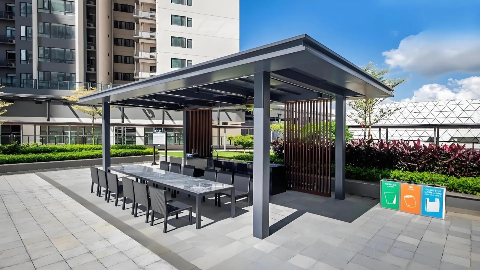 R&F Princess Cove Seine Region By Fuju With Seaview At Jb City Centre#Adjacent To Singapore#5 Mins Walk To Clq#Self Check-In#Free Parking Johor Bahru Apartment