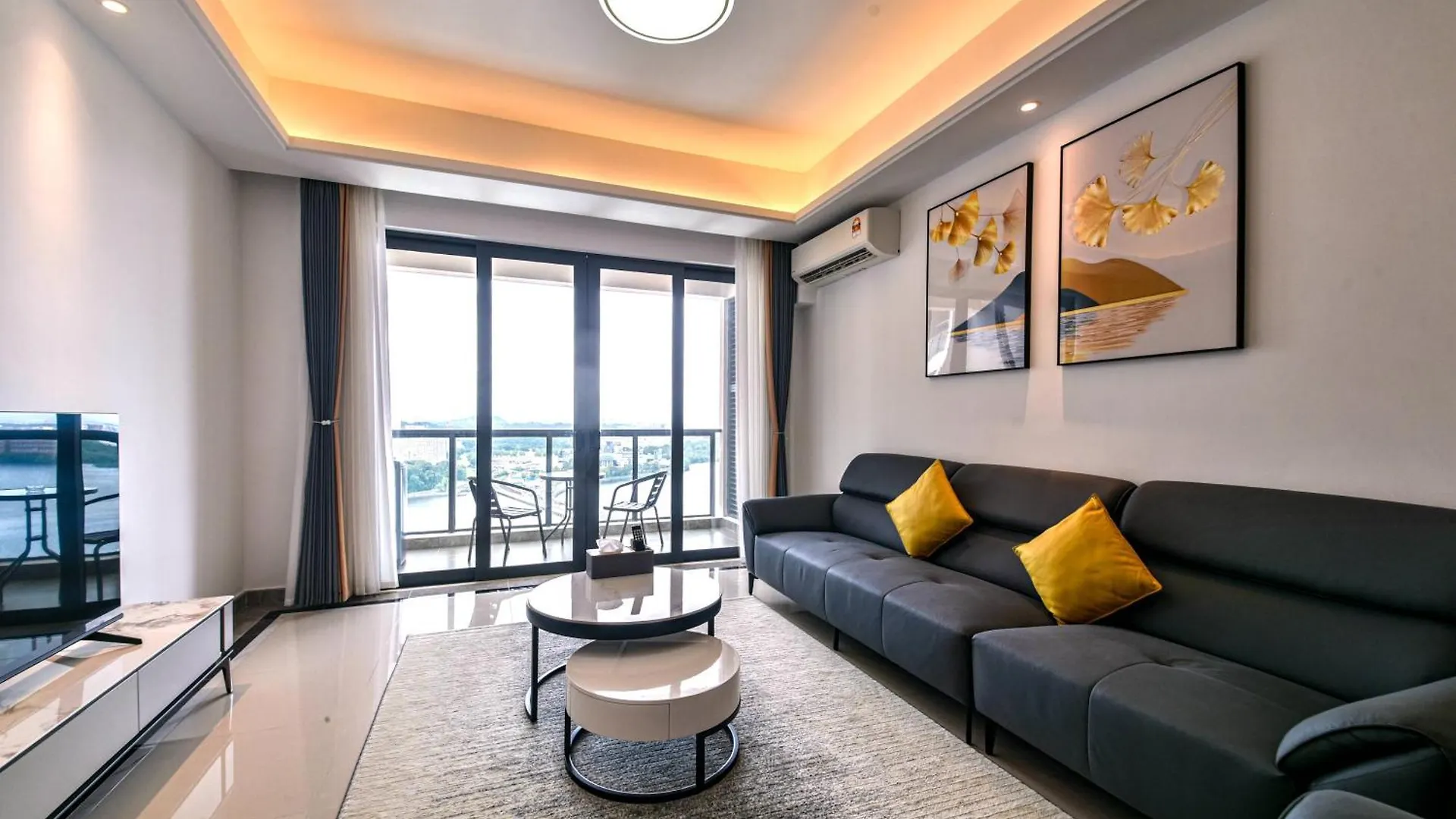 R&F Princess Cove Seine Region By Fuju With Seaview At Jb City Centre#Adjacent To Singapore#5 Mins Walk To Clq#Self Check-In#Free Parking Johor Bahru 0*,