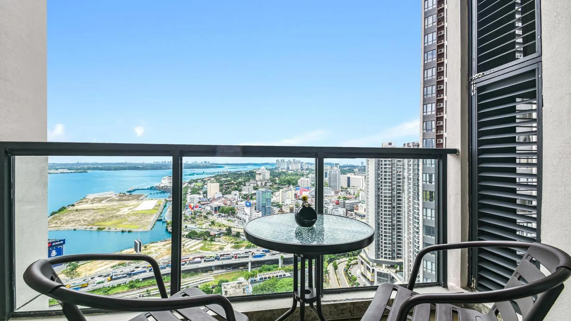 R&F Princess Cove Seine Region By Fuju With Seaview At Jb City Centre#Adjacent To Singapore#5 Mins Walk To Clq#Self Check-In#Free Parking Johor Bahru Apartment