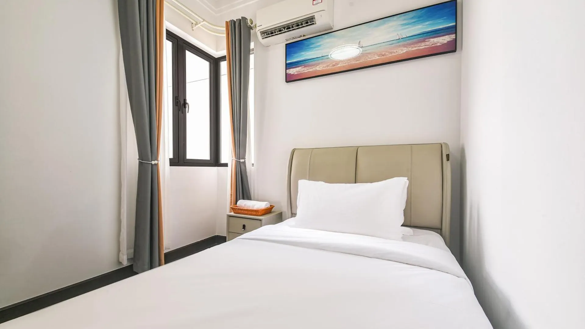 R&F Princess Cove Seine Region By Fuju With Seaview At Jb City Centre#Adjacent To Singapore#5 Mins Walk To Clq#Self Check-In#Free Parking Johor Bahru Malaysia