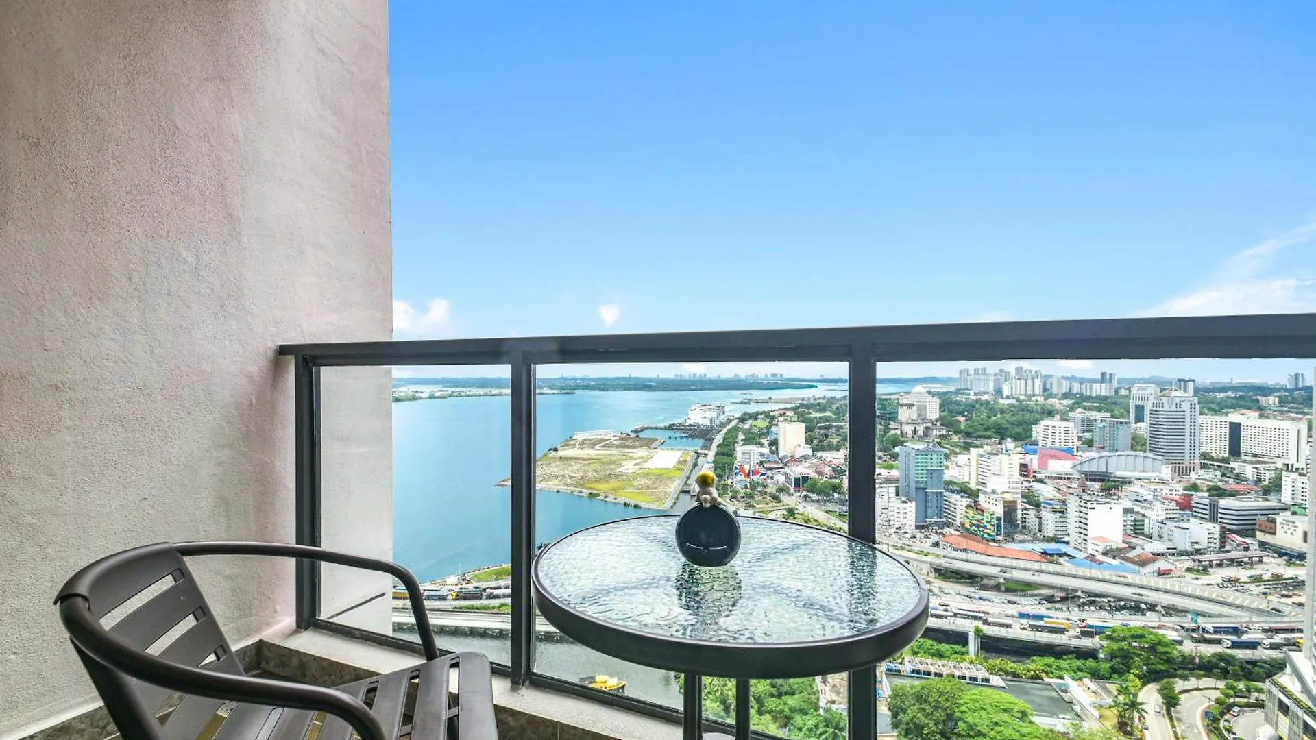 Apartment R&F Princess Cove Seine Region By Fuju With Seaview At Jb City Centre#Adjacent To Singapore#5 Mins Walk To Clq#Self Check-In#Free Parking Johor Bahru