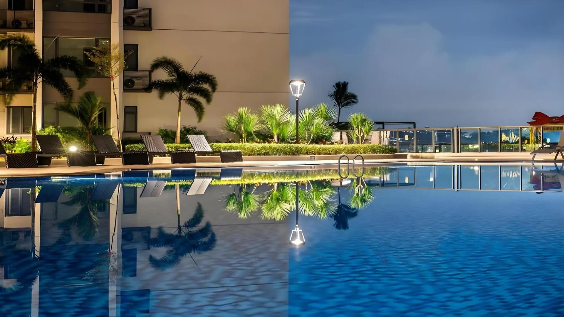 R&F Princess Cove Seine Region By Fuju With Seaview At Jb City Centre#Adjacent To Singapore#5 Mins Walk To Clq#Self Check-In#Free Parking Johor Bahru 0*,